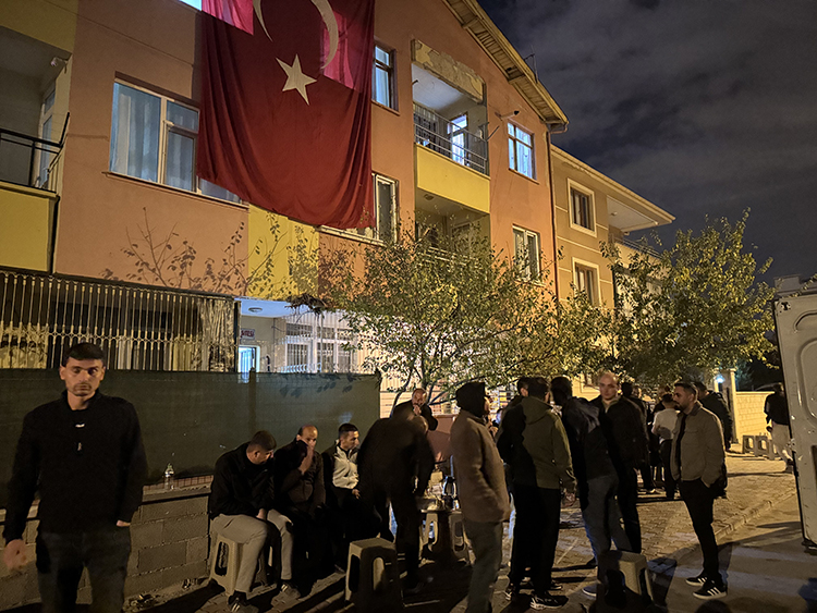 Şehitlerimizin şehadet haberleri ailelerine ulaştırıldı